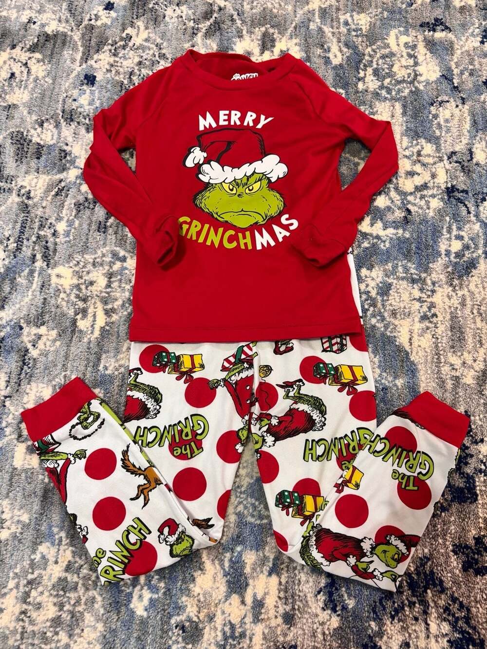 The Grinch children’s pj set